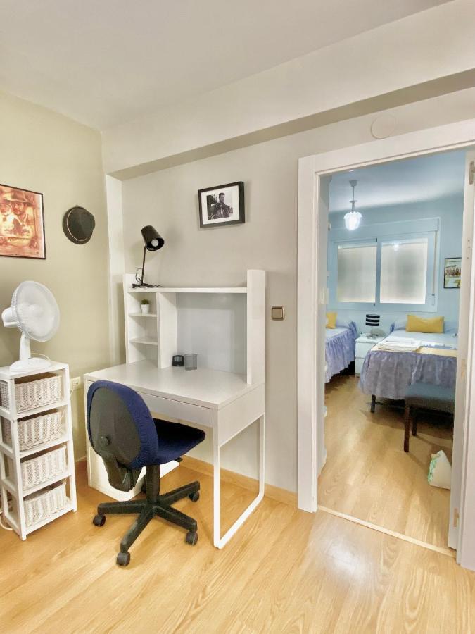 Apartamento Con Parking Gratis En El Centro, 2 Dormitorios Almeria Exterior foto
